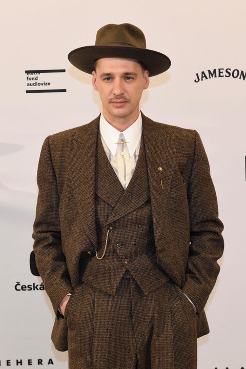 Držitel lva Jan Nedbal se umí plácnout přes kapsu: Oblek na míru z Londýna a uplácení číšníka. Jen jedné věci se bál