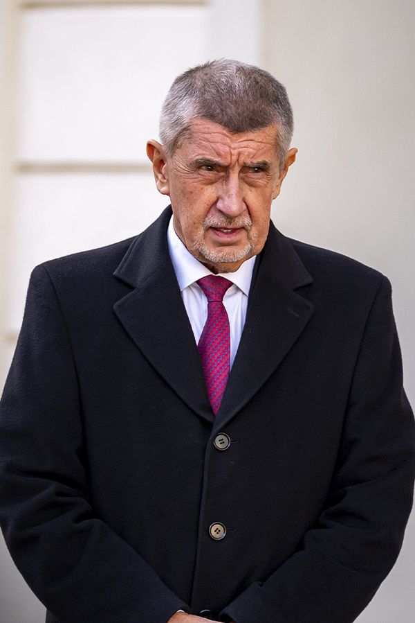 Super kachna: Tomu nebudete věřit! Žvanivá mluvčí vyzradila, co chystá Babiš - fotka 1/1