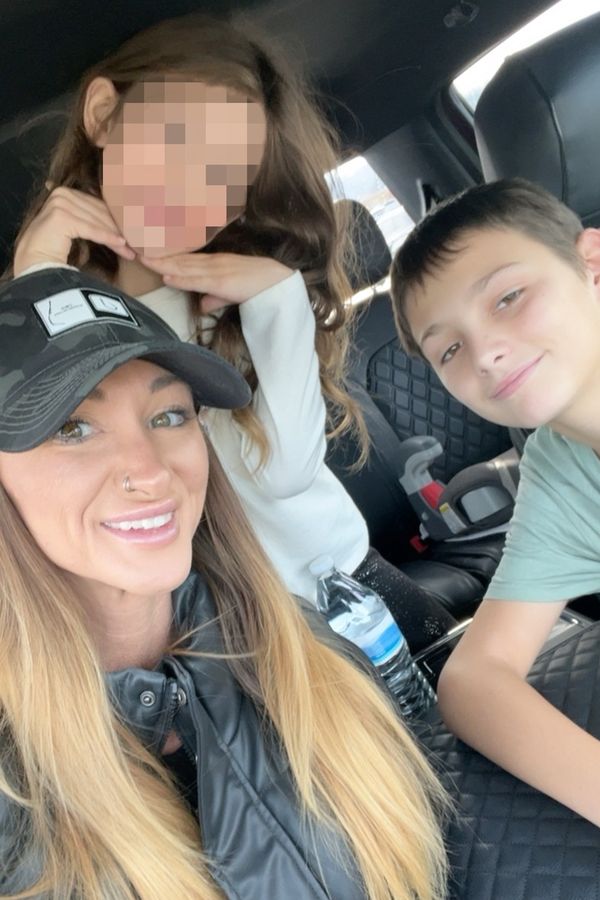 „Uděláš chybu, poneseš následky.“ Američanka šokuje přísnou výchovou zvanou FAFO - fotka 1/1