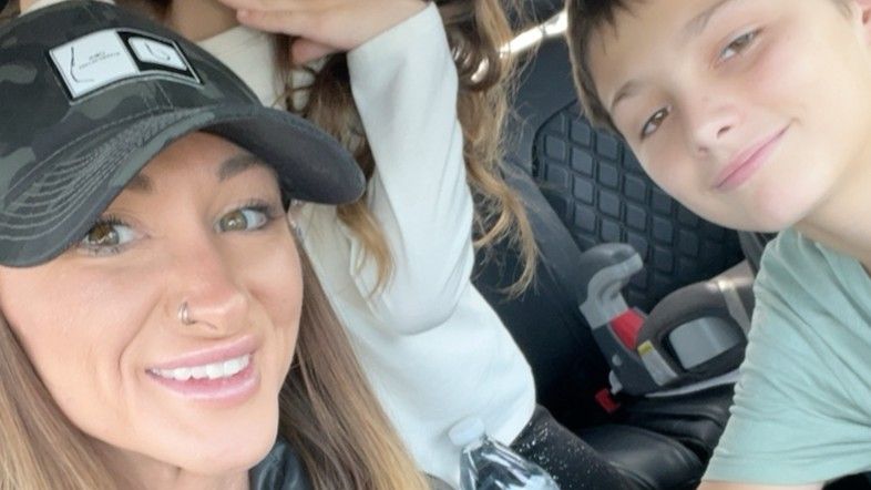 „Uděláš chybu, poneseš následky.“ Američanka šokuje přísnou výchovou zvanou FAFO