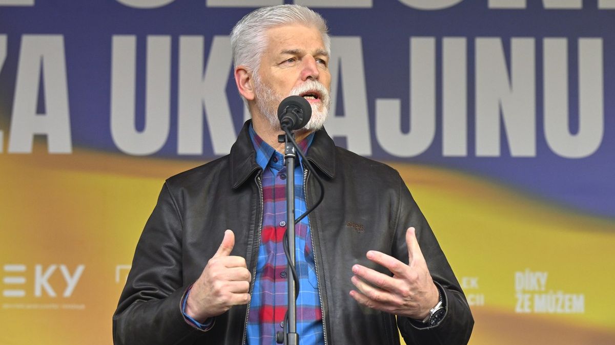 Prezident Petr Pavel vyběhl pro Ukrajinu: Bohulibá věc rozpoutala na sítích peklo. Zazněly dost ošklivé věci