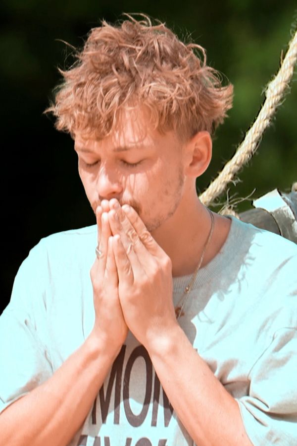 Leoš byl tvrdě vyloučen ze Survivoru a diváci se bouří! Televizi připomínají i podvody známé herečky - fotka 1/1