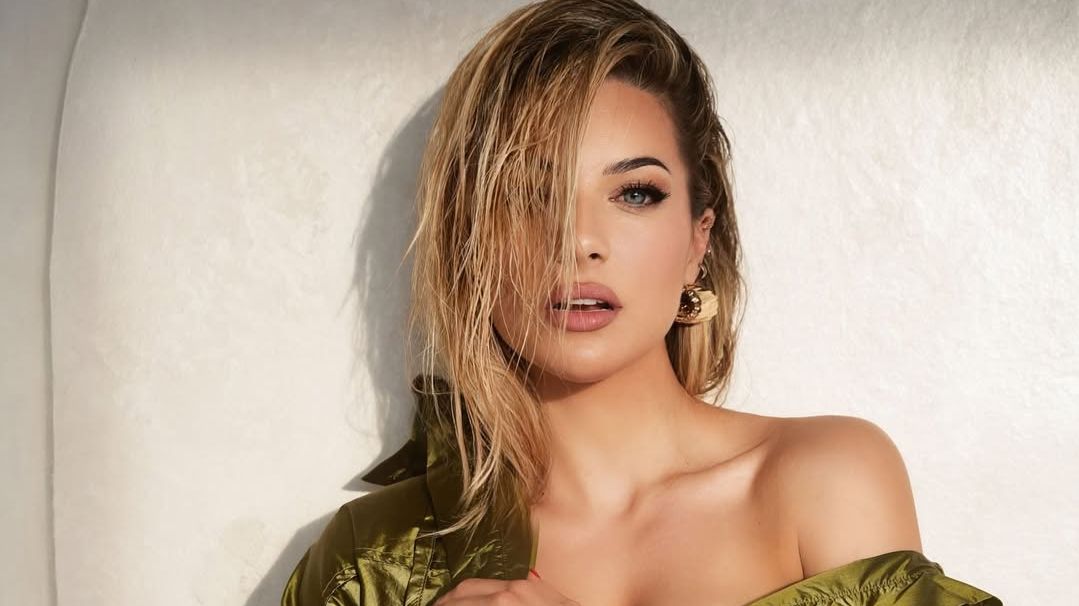 Dýchejte zhluboka: Eva Perkausová si k narozeninám nadělila zatraceně sexy fotky. Svůdná jako dlouho ne!