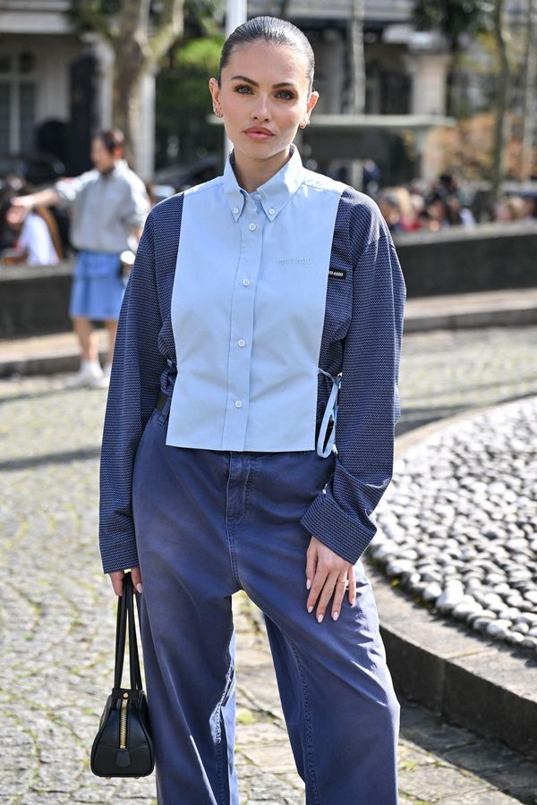 ‚Nejkrásnější holčička světa‘ se bude vdávat. Ukázala obří prsten, místo zásnub i svého snoubence - fotka 1/1