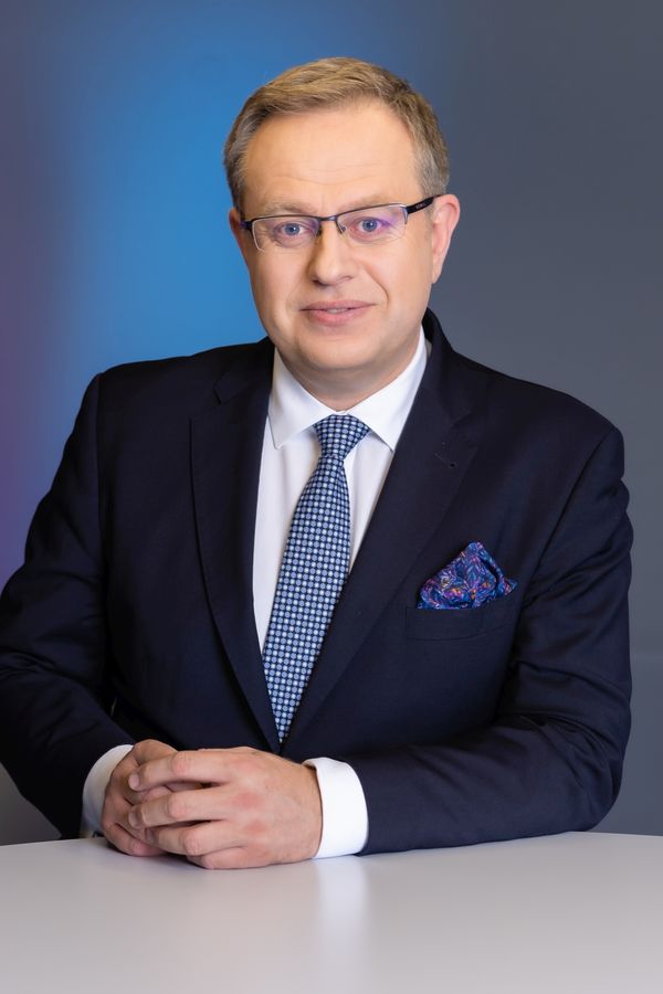 Moderátor Václav Moravec potěšil fanoušky: Konečně jim ukázal svou novou lásku. Rozhodl už první pohled - fotka 1/1