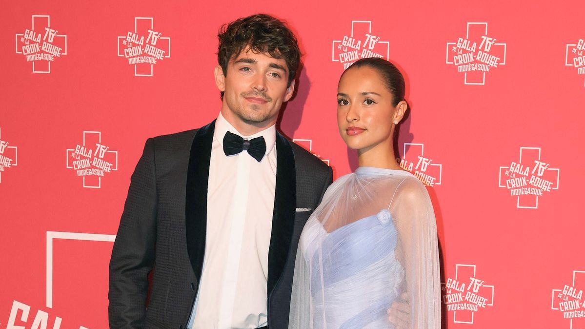 Konec spekulacím! Charles Leclerc se oženil. Jezdec F1 zveřejnil videa ze svatby