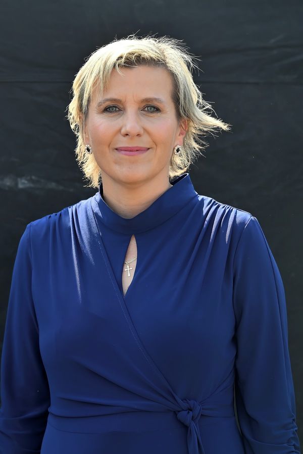 Po Babišovi a Schillerové se chlubila obědem i senátorka Mračková Vildumetzová: Kde je tatarka? zeptali se jí - fotka 1/1