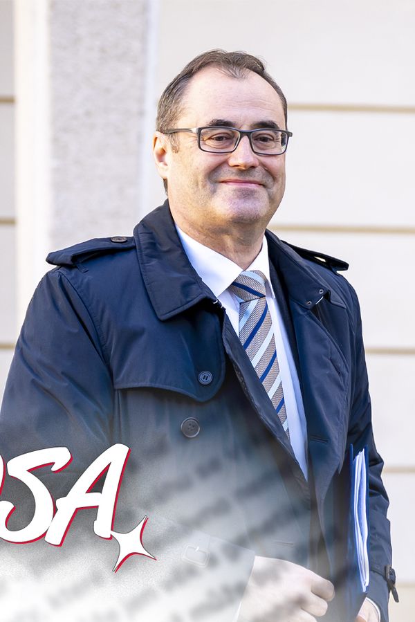 Glosa: Piráti zase vyšilují, vláda prý nechala turisty na holičkách. Šťastný unikl z Dubaje o fous - fotka 1/1