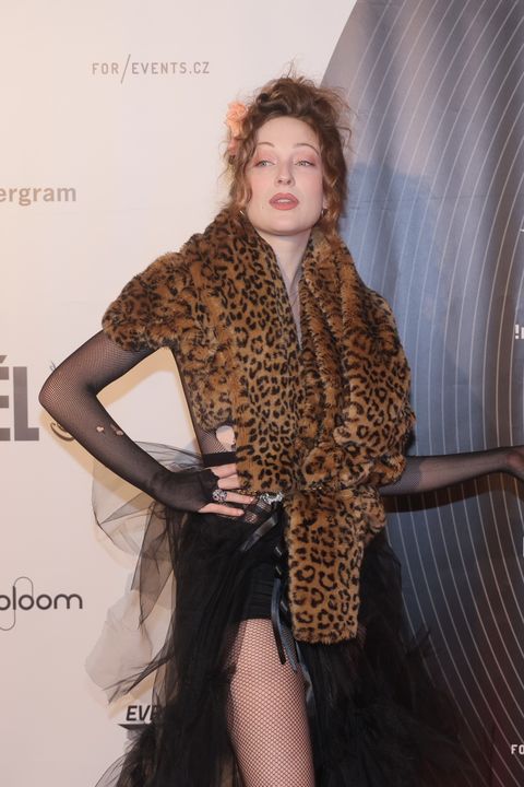 Chtěla jít jen v síti: Postrach Fashion Bosse Rozálie Havelková zazdila poslední možnost ukázat se na veřejnosti nahá