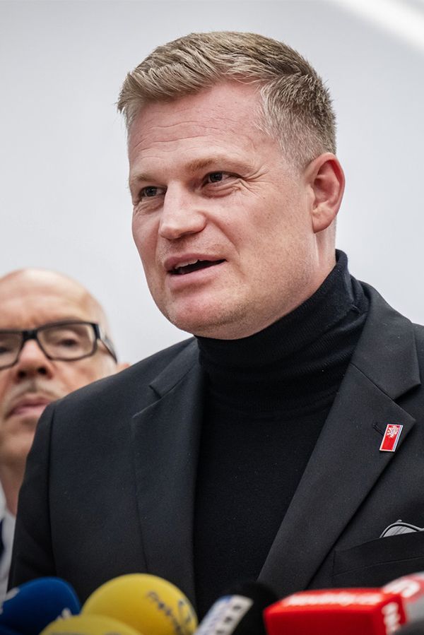 Super kachna: Zděšení v České televizi! Vláda nad ní jmenovala drába a bude to jízda - fotka 1/1