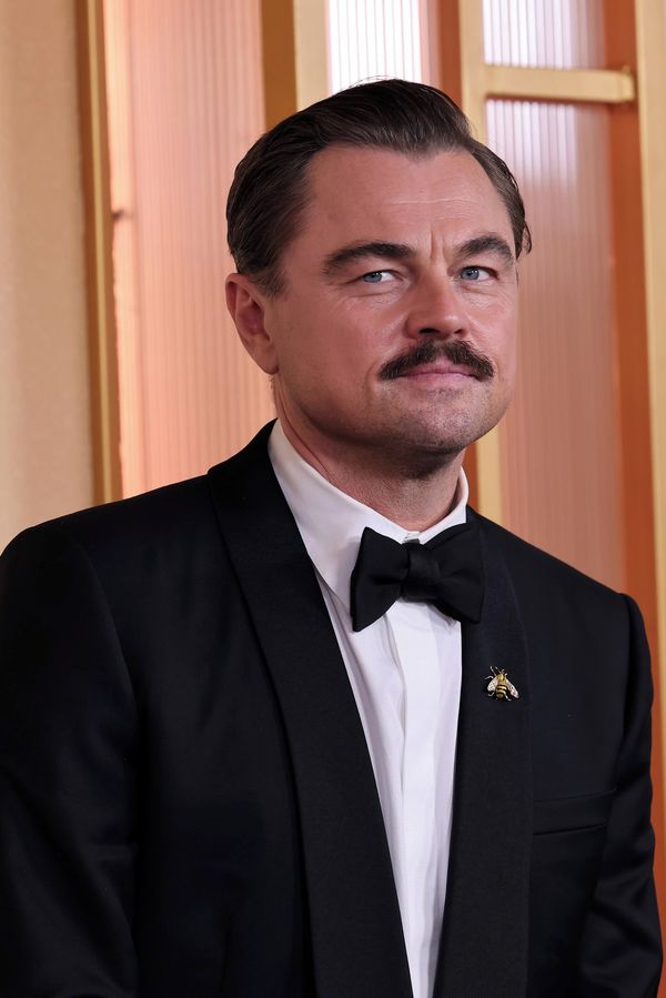 Leo se nechal vyfotit! V Praze si odskočil ke slavnému skláři. Jeho unikátní techniku obdivuje celý svět - fotka 1/1