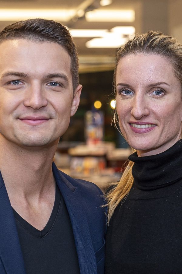 A je to venku! Adela Vinczeová s manželem odhalili jméno adoptované holčičky. Je velmi zajímavé - fotka 1/1