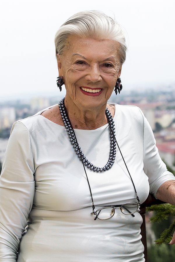 Högerova první manželka Zdenka Procházková (†95) kolegyni odpanila syna, zažila i orgasmus na jevišti - fotka 1/1