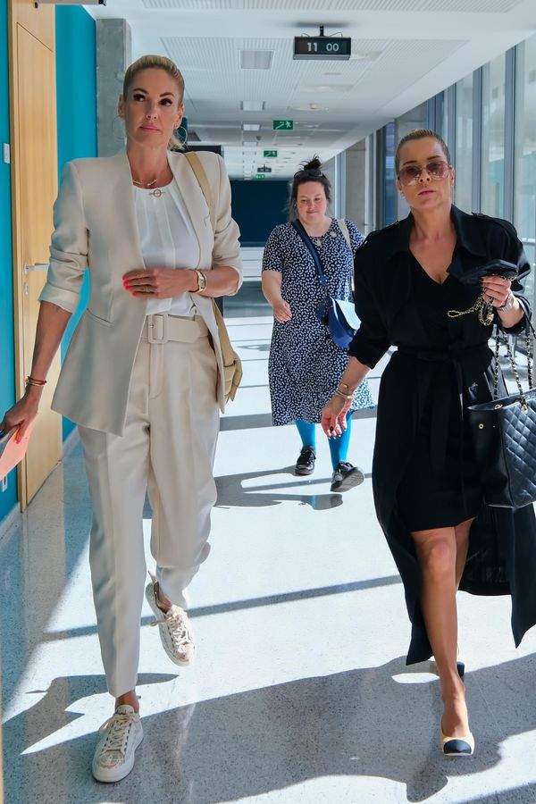 Exmanželka Milana Baroše u soudu oháknutá v luxusu: Hodinky za téměř milion, náramky za půl mega! - fotka 1/1