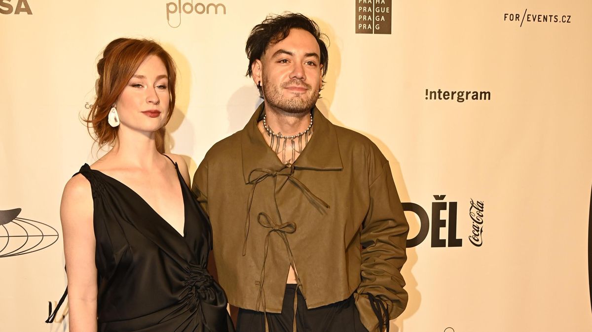 Dang a Halouzková po odhalení vztahu na Andělech sdíleli zamilované foto. Kvůli nenávisti museli smazat komentáře