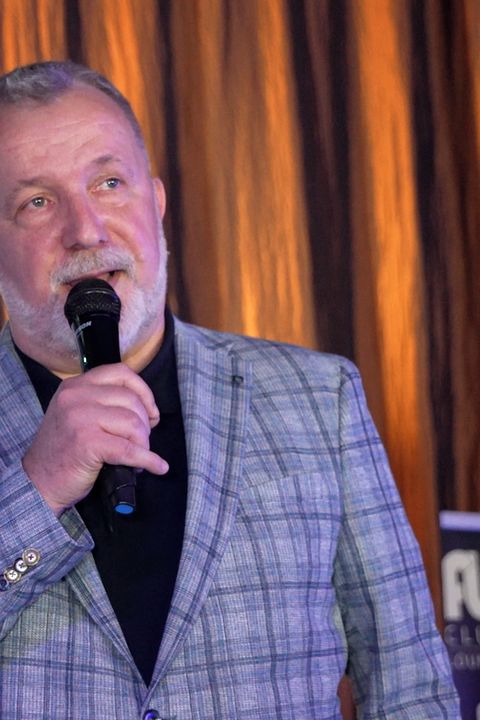 Smolné časy Evropy 2: Po Patriku Hezuckém (†55) prohrává boj s rakovinou Luděk Hrzal. Ještě oslavil 60. narozeniny