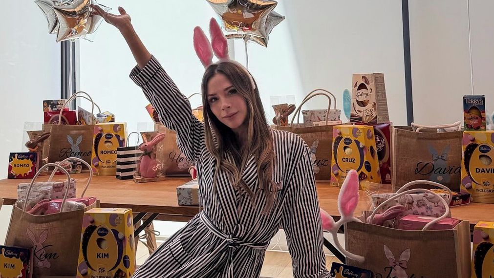 Victoria Beckham a její luxusní velikonoční koše všem kromě Brooklyna. Nadělila i partnerkám svých synů. Co na to Peltz?