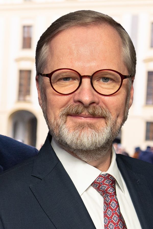 Expremiér Fiala se pustil na hodně tenký led: Chce odvolat Klempíře a Babišovi radí, jak má vládnout - fotka 1/1