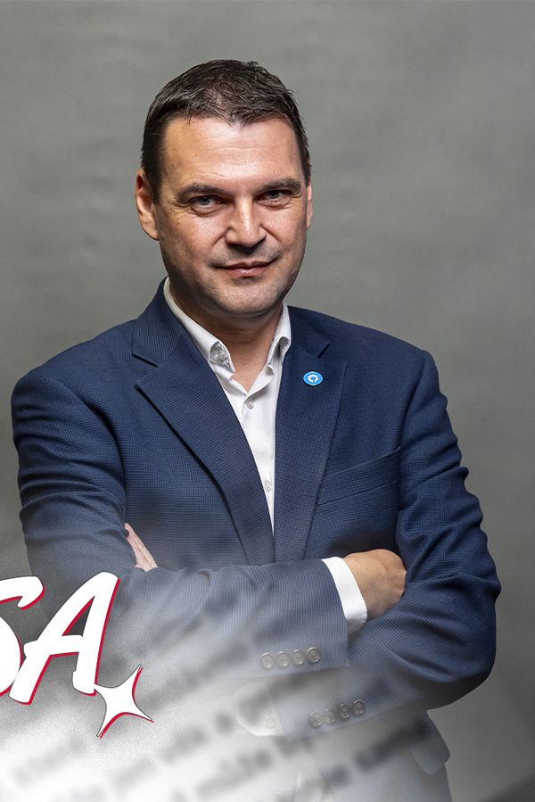 Glosa: Orbán jednou za 500 let. Jak často se rodí někdo, jako je Macinka? - fotka 1/1