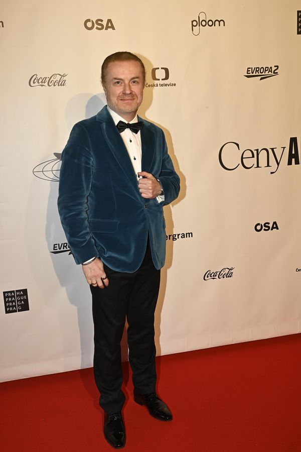 Neuvěřitelná proměna za tři měsíce! Pavel Šporcl se ukázal v trenkách a šokuje vymakanou postavou - fotka 1/1