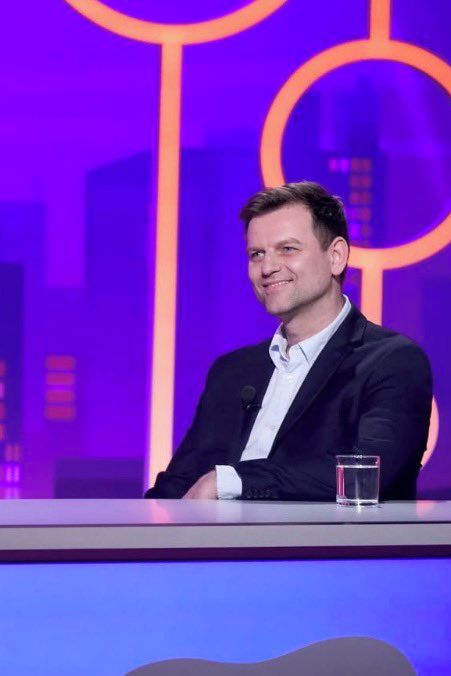 Poprask kvůli primáckému Inkognitu: Po levici Libora Boučka usedl extrémní pravičák, antisemita a popírač holokaustu - fotka 1/1