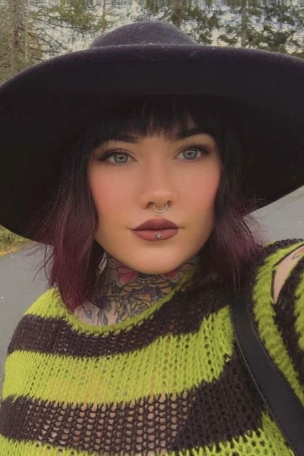 Krásná Norka nečekala, kam povede její komunikace s neznámým vězněm. Rodina je v šoku - fotka 1/1