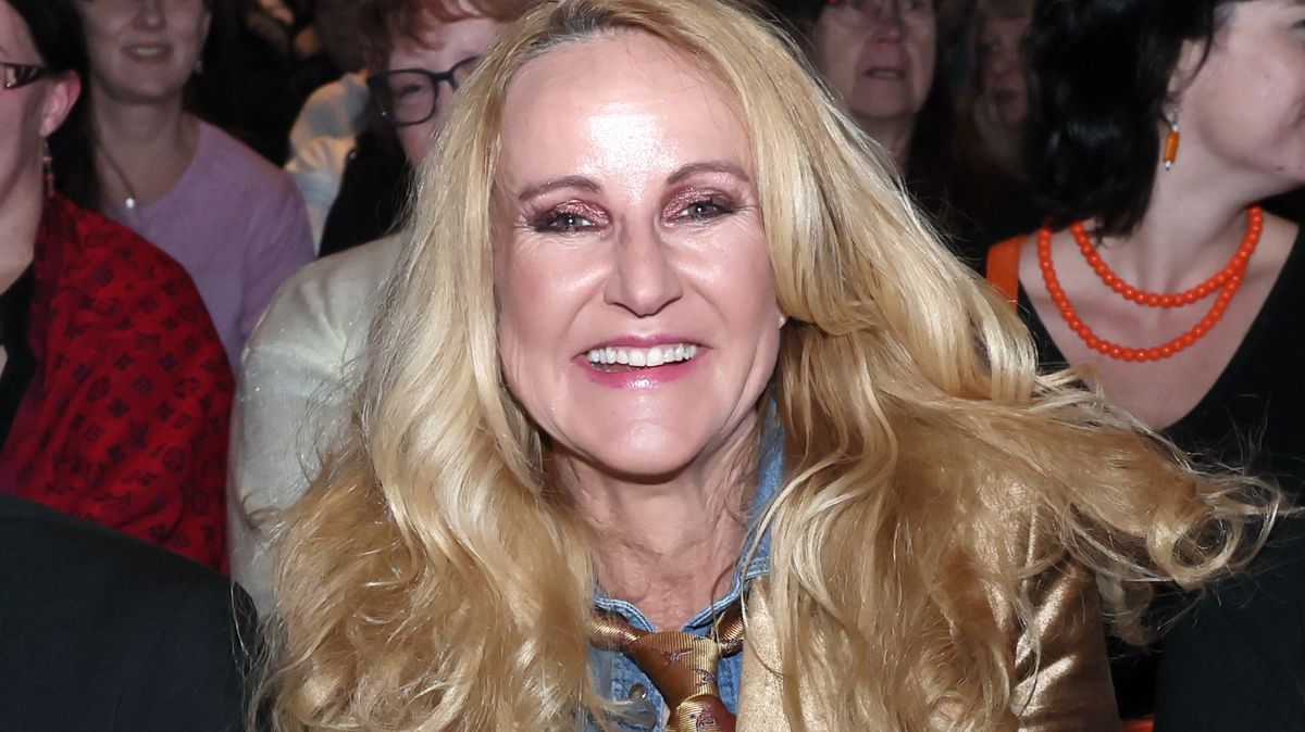 Vendula Pizingerová se vyfotila s úsměvem od ucha k uchu s mrtvým zvířetem. Její sledující jsou v šoku!