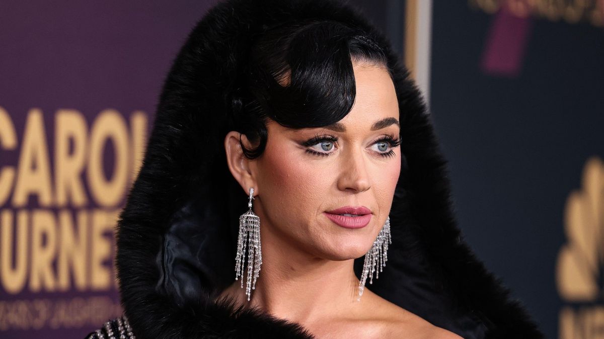 Břišáky z posilovny vystřídal detail, co fanoušky pobavil: Katy Perry ukázala formu i chybu, kterou zná skoro každý