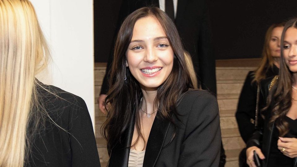 Tohle posluchači nečekali! První reakce na novou píseň Charlotte Gott jsou venku. A řeší se erotika