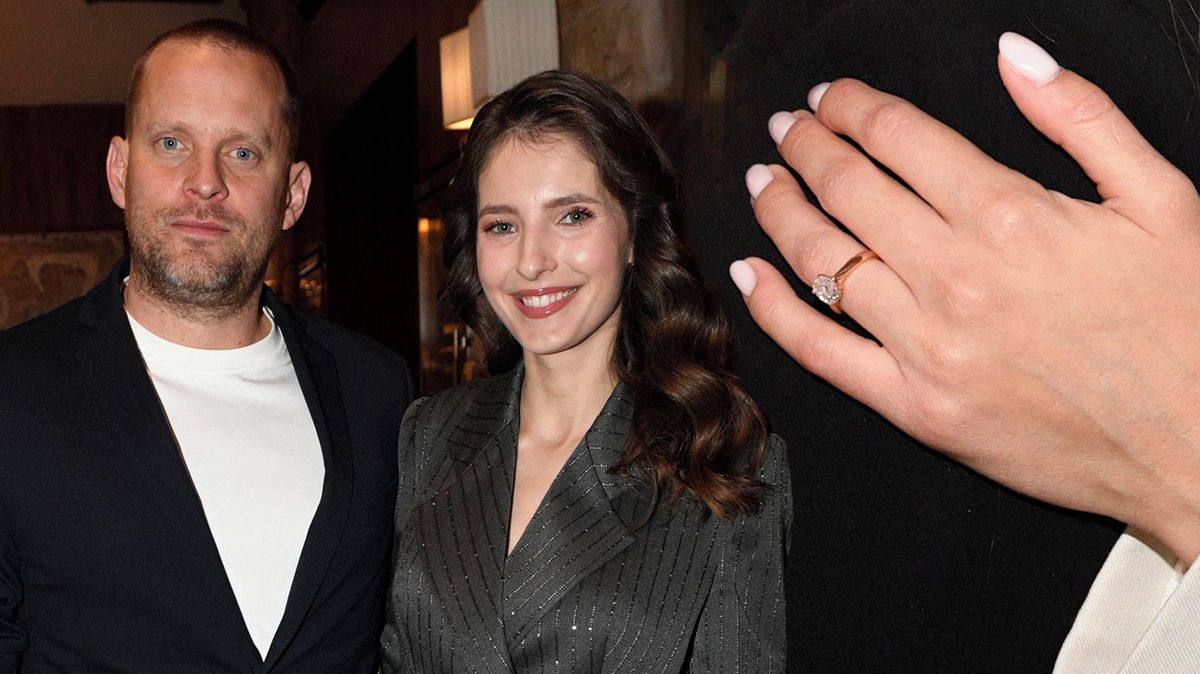 Sara Sandeva ukázala zásnubák: Mrkněte, s jakým prstenem ji Jakub Prachař požádal o ruku