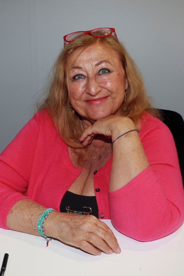 Úplně mi spadla brada, jste nádherná. Halina Pawlowská na novém snímku totálně uchvátila své fanoušky - fotka 1/1