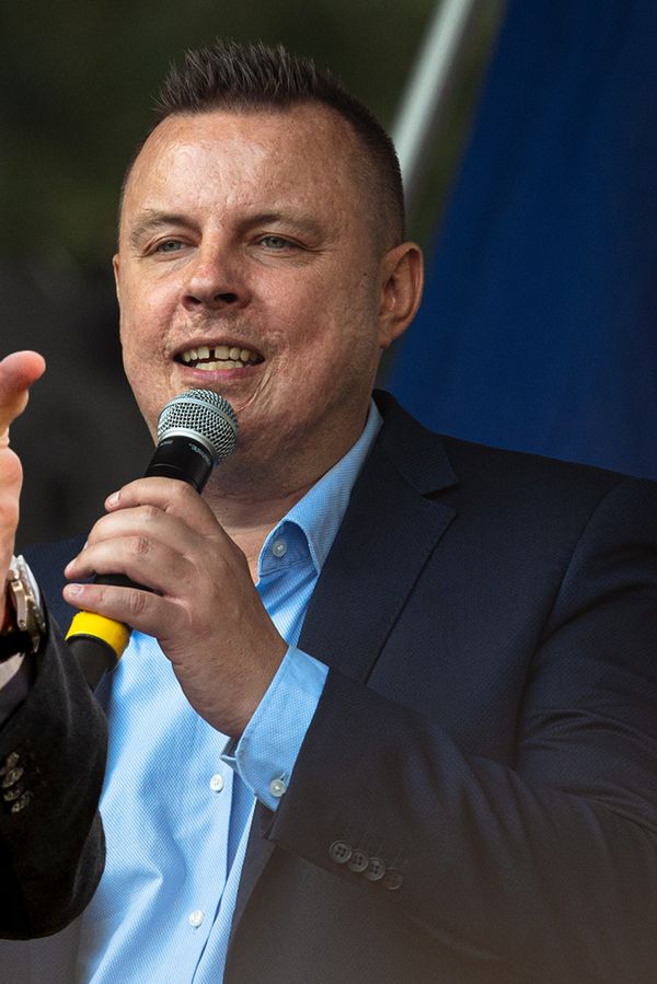 Poslanec Jindřich Rajchl se zaštítil Zemanem a zaútočil na prezidenta Pavla: Opomněl však zásadní věc - fotka 1/1