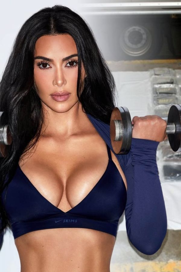 Tohle v kamionu se stahovacím prádlem Kim Kardashian nikdo nečekal: Kromě kalhotek našli celníci i kila kokainu - fotka 1/1
