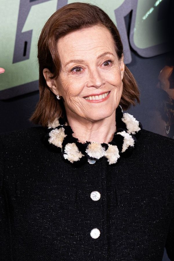 Neskutečná Ripleyová zastavila čas! Sigourney Weaver vypadá senzačně i bez liftingu - fotka 1/1
