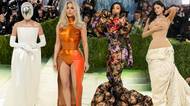 Kidman jako štětka na záchod, umělé bradavky Kylie Jenner i ‚vyhřezlá střeva‘ Cardi B! Umění na Met Gala se zvrtlo