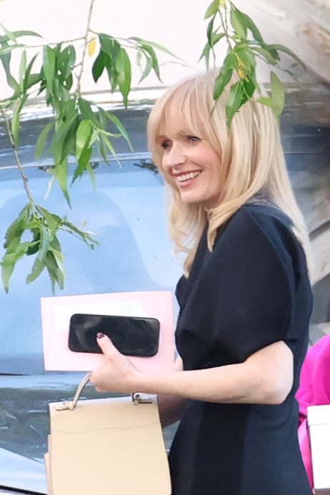 Utajená oslava Leoše Mareše plná hvězd: Elegantní Geislerová, Čadek a sexy kráska i miliardář v doprovodu missky - fotka 1/1