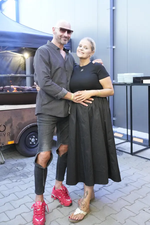 Těhotná Charlotte Štiková oslavila druhé výročí svatby: Takhle emotivně se v 8. měsíci vyznala svému muži - fotka 1/1