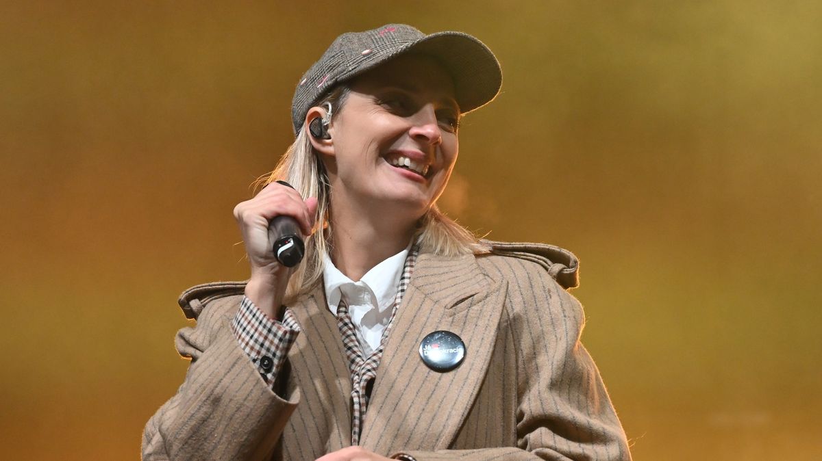 Bára Poláková se pochlubila momentkami z procházek s miminkem: Úplně jste rozkvetla, píší lidé. Ozvala se i Havlová