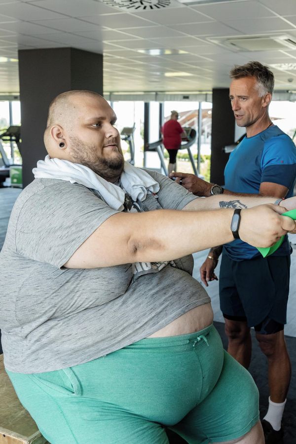 Jaro vážil 265 kilo, ale svou šanci promarnil. Extrémní proměnu nedokončil. Nadávky trenérovi, lži a neustálé výmluvy - fotka 1/1