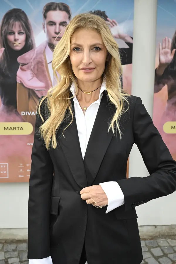 Porodila si vlastní kopii! Starší syn Terezy Maxové je jako její dvojče. Také zkouší prorazit v modelingu - fotka 1/1