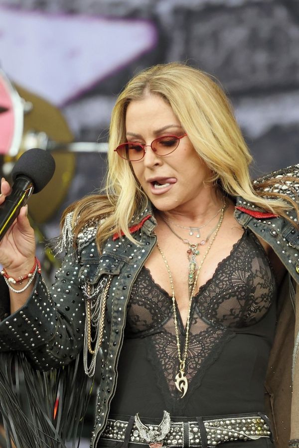 Vzpomínáte na Anastaciu? Na festivalu rozpálila publikum v sexy krajce! Neuvěříte, kolikáté narozeniny brzy oslaví - fotka 1/1