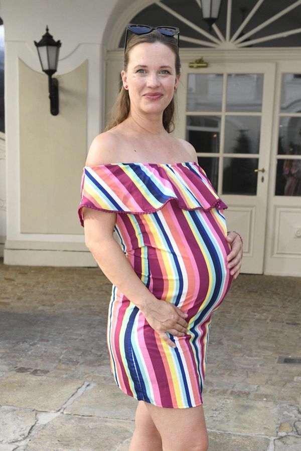 Kristýnu Leichtovou zvedly ze židle komentáře o kojení! Herečka ukázala intimní fotku a kritikům poslala rázný vzkaz - fotka 1/1