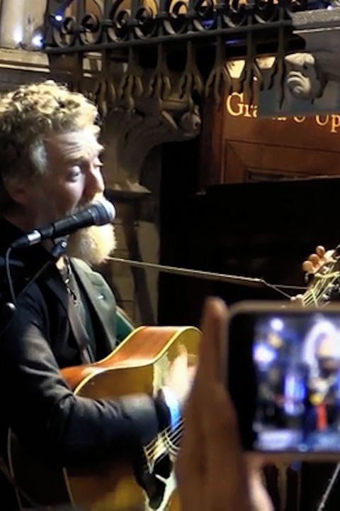 Zemřel oscarový parťák Markéty Irglové Glen Hansard (†56). Hudebník zahynul při nehodě na motorce!