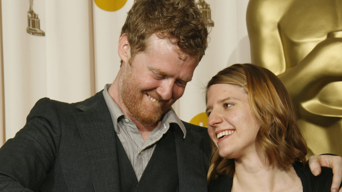 Okamžik, kdy celé Česko vydechlo úžasem. Takhle Markéta Irglová a Glen Hansard (†56) přebírali Oscara!
