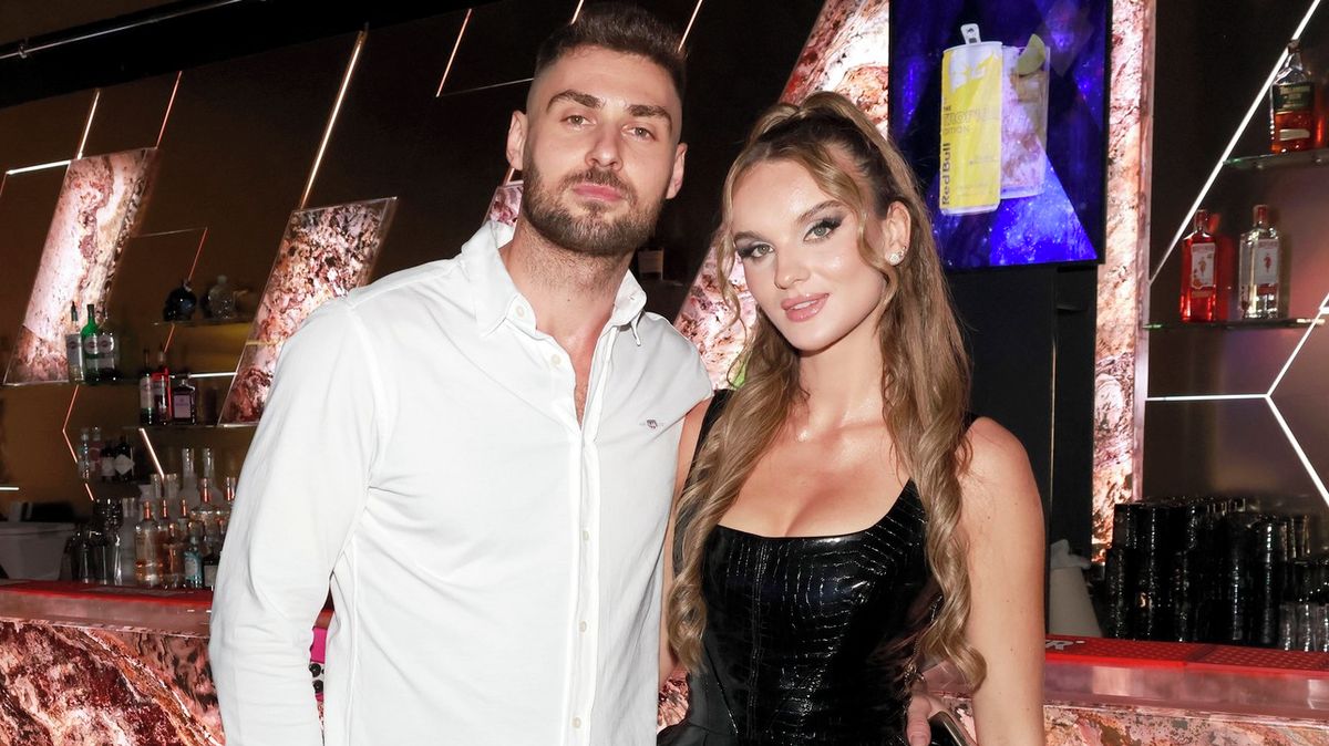 Svatba jako z pohádky! Vítězové Love Islandu Trabo a Kristi se vzali. Ženich překvapil nezvyklým stylem
