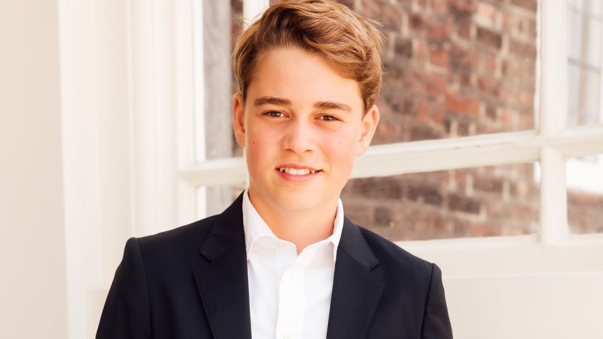Narozeninový portrét prince George je na světě: Vypadá na něm jako skutečný budoucí král, žasnou Britové