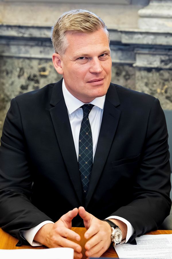 Filip Turek se chlubí, že ve volnu pracuje a ještě za to platí: Fanoušci se mu vysmáli, hlavně kvůli jedné věci - fotka 1/1