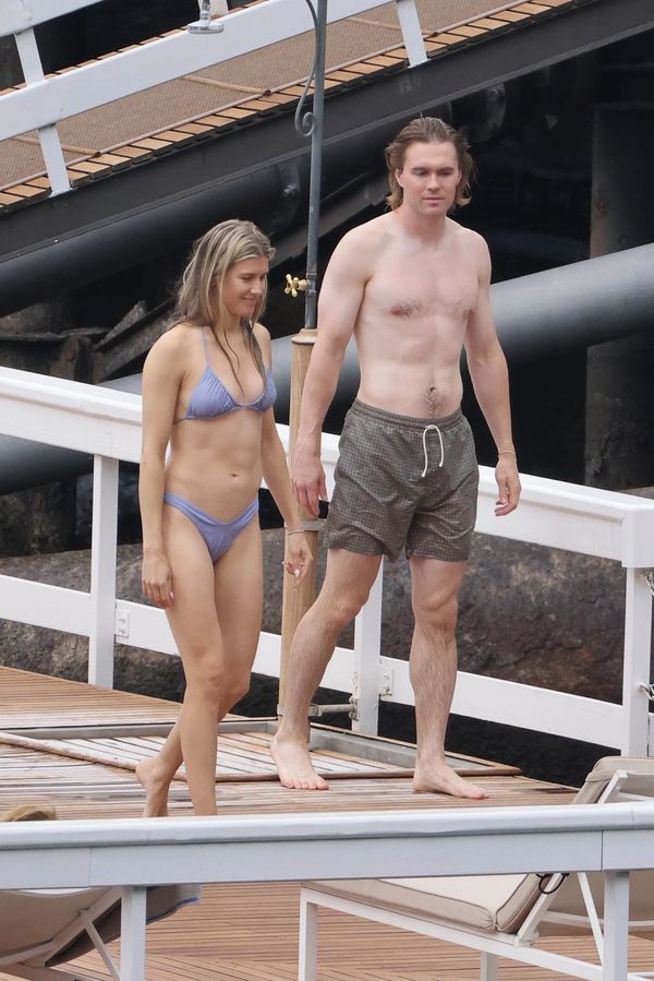 Tenistka Eugenie Bouchard je v bikinách vážně kus! Víte, kdo ji sbalil? ‚Král umělé inteligence‘ - fotka 1/1
