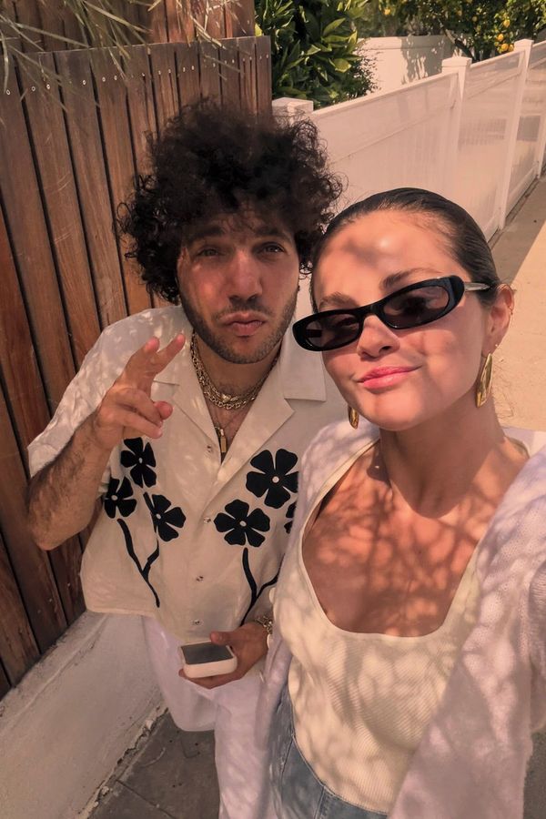 Chtěl jí osobně popřát k narozeninám, ale má hrůzu z létání. Neuvěříte, co kvůli Seleně její manžel udělal!  - fotka 1/1