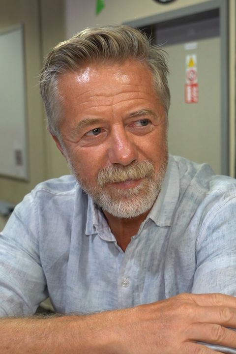 Legendární Hrouzek se vrací: Přes léto si bude Langmajer kvůli Lajně barvit vlasy a knír načerno